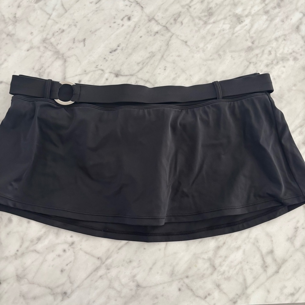 • [Nike] Swim Skirt •